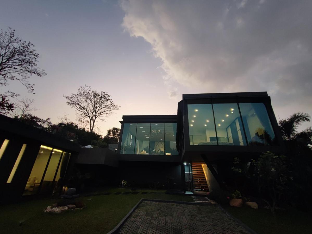 Villa Obsidian, With Staff, Sea View And Walk To Choeng Mon Beach Exterior foto